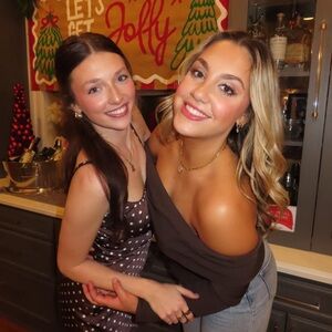 Meet your Posher, Addie